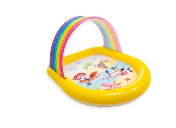 Piscine arc-en-ciel avec jets d'eau