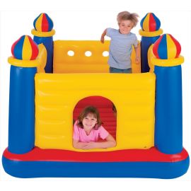 Intex trampoline casteel